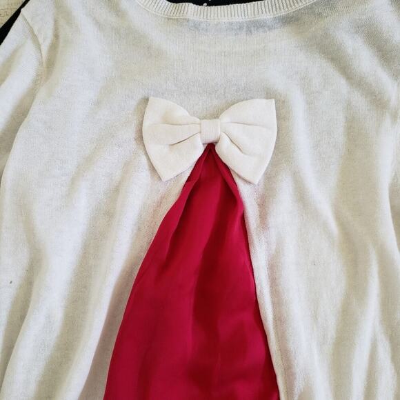 Disney Parks| Minnie Mouse Sweater Size Medium - Picture 3 of 7